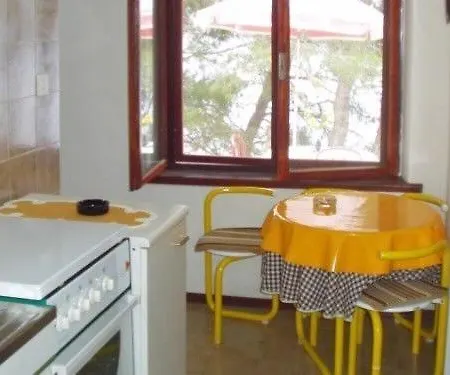 아파트 Edo 프리즈바